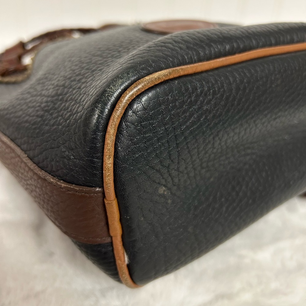 Dooney & Bourke VINTAGE Teton Bucket Bag - Picture 13 of 13
